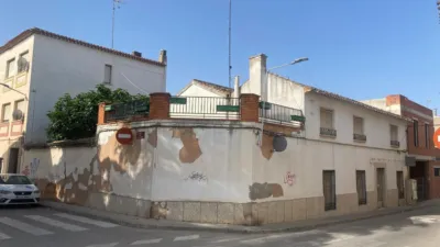 House on Calle Alfarerias Alta, No. 16 photo 3